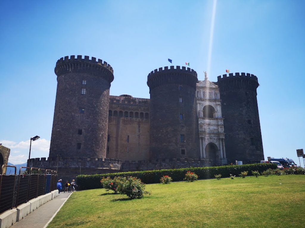 Castelul Nuovo