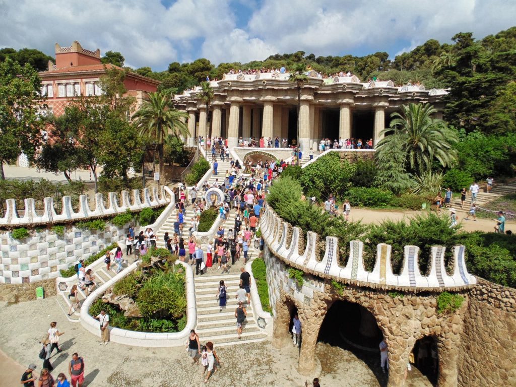  Parc Guell